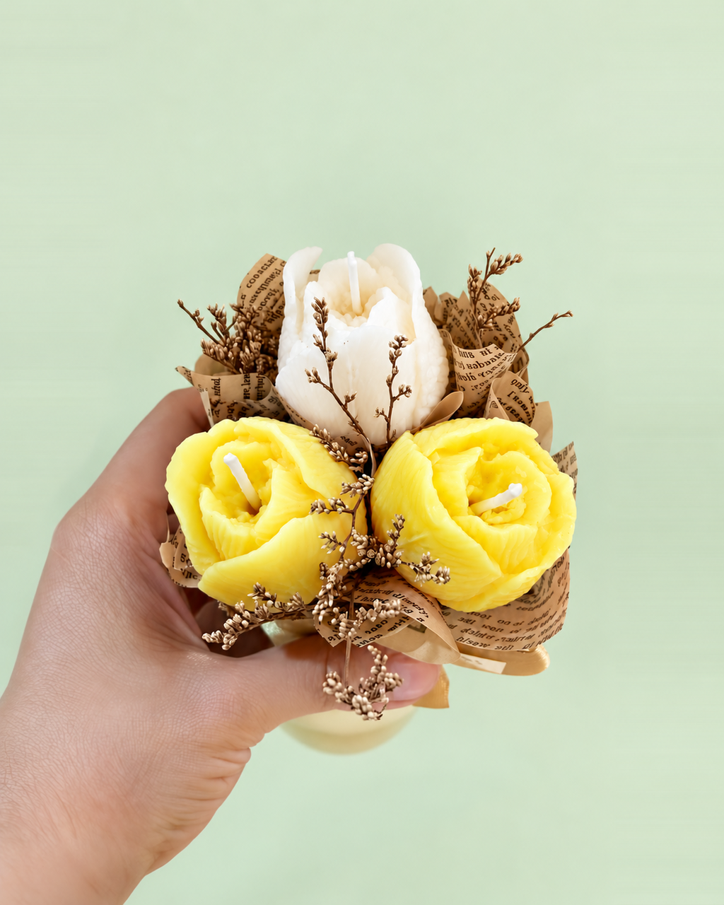 Yellow White Tulips in a Pot (3tulips)